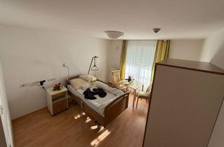 Wohnung kaufen in 91555 Feuchtwangen, Kapitalanleger aufgepasst! Pflegezimmer mit top Rendite