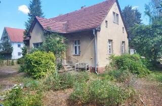 Immobilie kaufen in 14612 Falkensee, Grundstück mit Abrisshaus