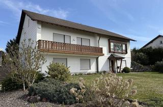 Haus kaufen in 54558 Gillenfeld, Gepflegtes Einfamilienwohnhaus mit ELW in toller Aussichtslage der Eifelgemeinde Gillenfeld