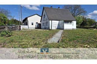 Immobilie kaufen in 85092 Kösching, Attraktives Grundstück mit Altbestand in Kösching