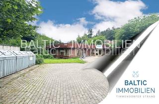 Immobilie kaufen in 23684 Scharbeutz, Grundstück mit Altbestand und Parkplätzen