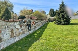 Immobilie kaufen in 06682 Teuchern, Vielseitig nutzbares Grundstück in Teuchern zum Wohnen oder für Gewerbe zu verkaufen