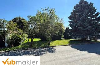 Garagen kaufen in 95111 Rehau, Naturverbundenes Baugrundstück mit Garage in Rehau – Ihr Platz für neue Ideen