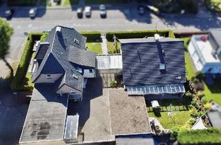Einfamilienhaus kaufen in 32107 Bad Salzuflen, Ertragssicher investieren – zwei Häuser, vielfältige Nutzungsmöglichkeiten
