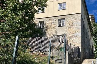 Wohnung kaufen in Bischof-Heinrich-Str. 11, 94538 Fürstenstein, Wohnen am Schloss: 3-Zi - Maisonette-Wohnung in Denkmalschutzobjekt