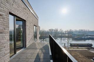 Wohnung kaufen in 21502 Geesthacht, Großzügige 4-Zimmer-Wohnung mit herrlichem Blick auf die Elbe