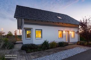 Einfamilienhaus kaufen in 45475 Mülheim, Freistehendes Einfamilienhaus nebst Garage