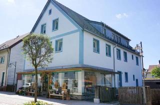 Haus kaufen in 95493 Bischofsgrün, Gut durchdacht und gut gemacht - Energetisch top saniertes Wohn- und Geschäftshaus in Bischofsgrün