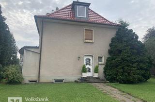 Haus kaufen in 53819 Neunkirchen-Seelscheid, Neunkirchen-Seelscheid - Zweifamilienhaus mit Ausbaupotenzial & weiterer Bebauungsmöglichkeit