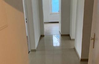 Wohnung mieten in 45529 Hattingen, Helle, moderne drei Zimmer, Küche, Diele, Bad 75 m²mit Südbalkon