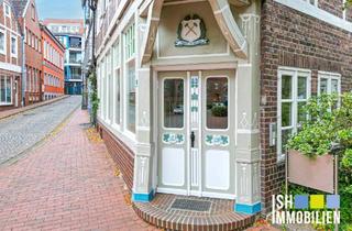Gewerbeimmobilie kaufen in 21682 Stade, Stade-Innerstadt! Bürogebäude mit stilvoller Fassade