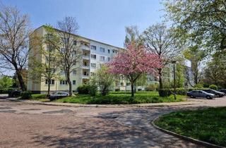Wohnung mieten in Ahornstraße 32, 04600 Altenburg, Praktische 2-Raum Wohnung in Altenburg Süd-Ost!