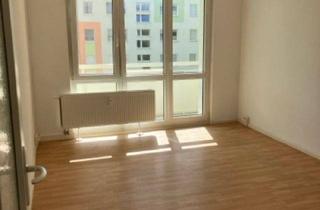 Wohnung mieten in Heeresbergstraße 20, 07549 Gera, +++ Familienwohnung mit Tageslichtbad und Gäste-WC ++++