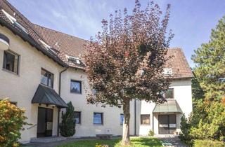 Wohnung mieten in 86179 Augsburg, Anfragen per E-Mail! Attraktive 3 ZKB Dachgeschosswohnung mit Balkon in absolut ruhiger Wohnlage