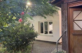 Haus kaufen in 65830 Kriftel, Kriftel - Einzigartiges, freistehendes Stadthaus mit Geschichte - stilvoll saniert, sofort bezugsbereit