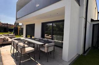 Villa kaufen in 30974 Wennigsen (Deister), Wennigsen (Deister) - Architekten-Villa am Deister - KfW-Effizienzdesignerhaus 40 - Neu