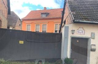 Haus kaufen in 06502 Thale, Thale - Haus mit 2 Wohnungen in Thale Weddersleben