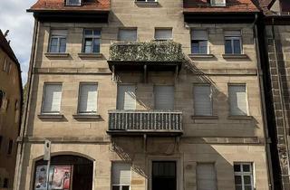 Mehrfamilienhaus kaufen in 91217 Hersbruck, Attraktives Mehrfamilienhaus mit Gewerbeeinheit im Herzen Hersbrucks, Einzeldenkmal mit Potenzial