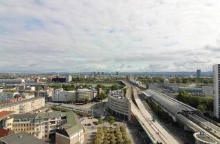 Wohnung mieten in 67059 Ludwigshafen, Komfortable 2-Zimmer-Wohnung mit besonderem Ausblick und optionalem Doppelparker-SP in Ludwigshafen