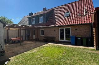Doppelhaushälfte kaufen in 25746 Heide, Ruhige Doppelhaushälfte in Sackgassenlage Nähe WKK
