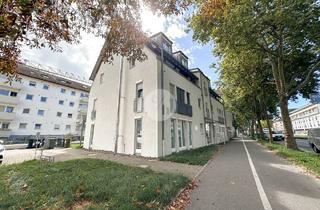Wohnung kaufen in 79108 Freiburg, 2-Zimmer-Traum mit großer Dachterrasse in FR-Zähringen – ideal für Singles, Paare oder WG