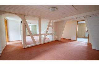 Wohnung kaufen in 74523 Schwäbisch Hall, Großzügige 4-Zimmer-Wohnung mit ca.107 m² und Stellplatz