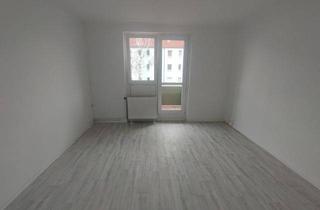 Wohnung mieten in Albert-Keller-Straße, 06217 Merseburg, Erstbezug nach Renovierung in der 1.Etage