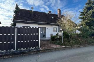 Einfamilienhaus kaufen in 91074 Herzogenaurach, Herzogenaurach - Seltene Gelegenheit - Haus mit Talblick, Doppelgarage und Garten