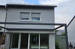 Haus kaufen in 61352 Bad Homburg, Bad Homburg vor der Höhe - Modernes Reihenendhaus Bad Homburg Ober-Eschbach - provisionsfrei