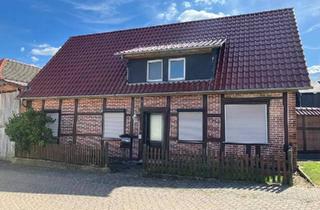 Haus kaufen in 38489 Beetzendorf, Beetzendorf - Vierseitenhof in zentraler Lage