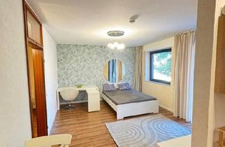 Wohnung kaufen in 50354 Hürth, Hürth - Attraktive 1-Zimmer-Wohnung Hürth Efferen Bahnlage & Autobahn