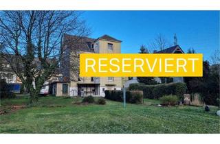 Haus kaufen in 42781 Haan, Haan - Freistehendes Ein-Zweifamilienhaus mit 9 Zimmern, 3 Bädern und ri