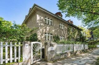 Doppelhaushälfte kaufen in 14193 Berlin-Grunewald, Berlin-Grunewald - 1920er-Jahre- Doppelhaushälfte in Toplage von Berlin-Grunewald