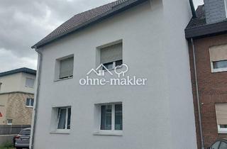 Haus kaufen in 41541 Dormagen, Modernisiertes Zweifamilienhaus