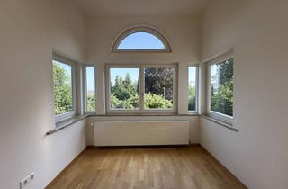 Wohnung mieten in 89075 Ulm, "TRAUMHAFTE ERDGESCHOSSWOHNUNG MIT SCHLOSSCHARAKTER"