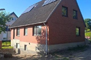 Haus kaufen in 24223 Schwentinental, Schwentinental - großes Wohnhaus mit viel Potential in ausgezeichneter Lage
