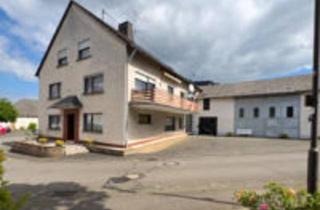 Einfamilienhaus kaufen in 54340 Leiwen, Leiwen - Großes Einfamilienhaus an der Mosel mit WIrtschaftsgebäude