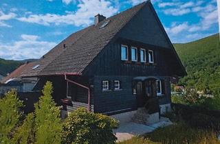 Doppelhaushälfte kaufen in 67434 Neustadt, Neustadt an der Weinstraße - Doppelhaushälfte im Schwarzwaldstil in NW