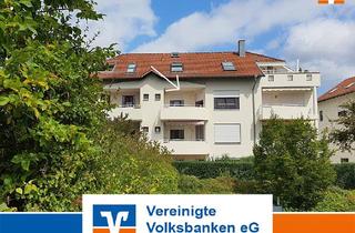 Wohnung kaufen in 71088 Holzgerlingen, Sichere Kapitalanlage: Gepflegte 1-Zimmer-Wohnung mit großem Balkon, Einbauküche und Garagenbox