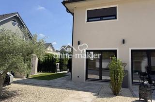 Doppelhaushälfte kaufen in 51503 Rösrath, Exklusive mediterrane Doppelhaushälfte mit Pool neuwertig in Rösrath