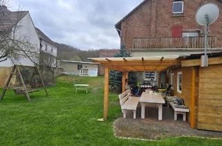 Mehrfamilienhaus kaufen in 34587 Felsberg, Felsberg - Mehrfamilienhaus mit 6 Wohneinheiten in Rhünda