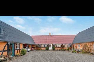 Villa kaufen in 24943 Tastrup, Tastrup - Charmanter Firkanthof auf Nordfünen - Nähe Strand & Odense