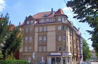 Wohnung kaufen in 70186 Stuttgart, Stuttgart - 3-Zimmer-Altbauwohnung mit guter Anbindung