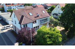 Haus kaufen in 91074 Herzogenaurach, Herzogenaurach - Zweifamilienhaus mit einer Wohnung und einer GewerbeeinheitPraxis - Herzogenaurach-Schulzentrum Süd