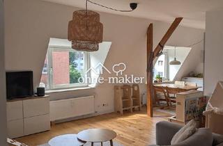 Wohnung kaufen in 22527 Hamburg, Provisionsfreie 4-Zimmer-Dachgeschosswohnung in Hamburg-Stellingen an der Grenze zu Eimsbüttel
