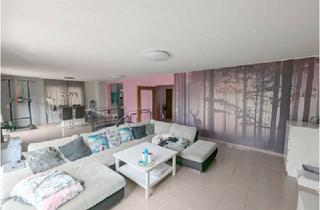 Wohnung kaufen in 53773 Hennef, Hennef-Eulenberg: Viel Platz auf zwei Etagen – mit eigenem XXL-Garten