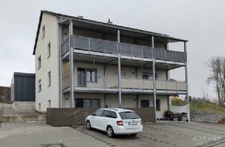 Wohnung kaufen in 93342 Saal, Erdgeschoss-Wohnung mit guter Rendite oder für Selbstbezug