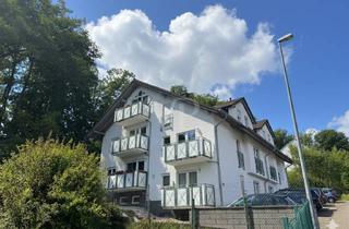 Wohnung kaufen in 55743 Idar-Oberstein, Kapitalanlage oder neues Zuhause – 3-ZKB Split-Level-Wohnung mit Balkon und PKW-Stellplatz