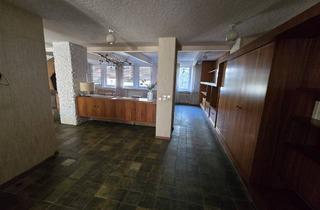 Wohnung mieten in Ludwigstraße 32, 67059 Ludwigshafen, Großzügige 3 ZKB Wohnung mit 70er Jahre Charme