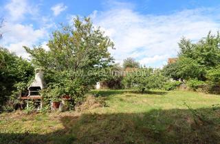 Haus kaufen in 93158 Teublitz, Wohnhaus mit großem Garten und Garagen - Sanierungschance / Neubau / Verdichtung